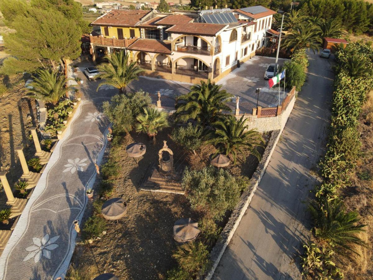 Agriturismo Reggia Saracena Agrigent Exterior foto
