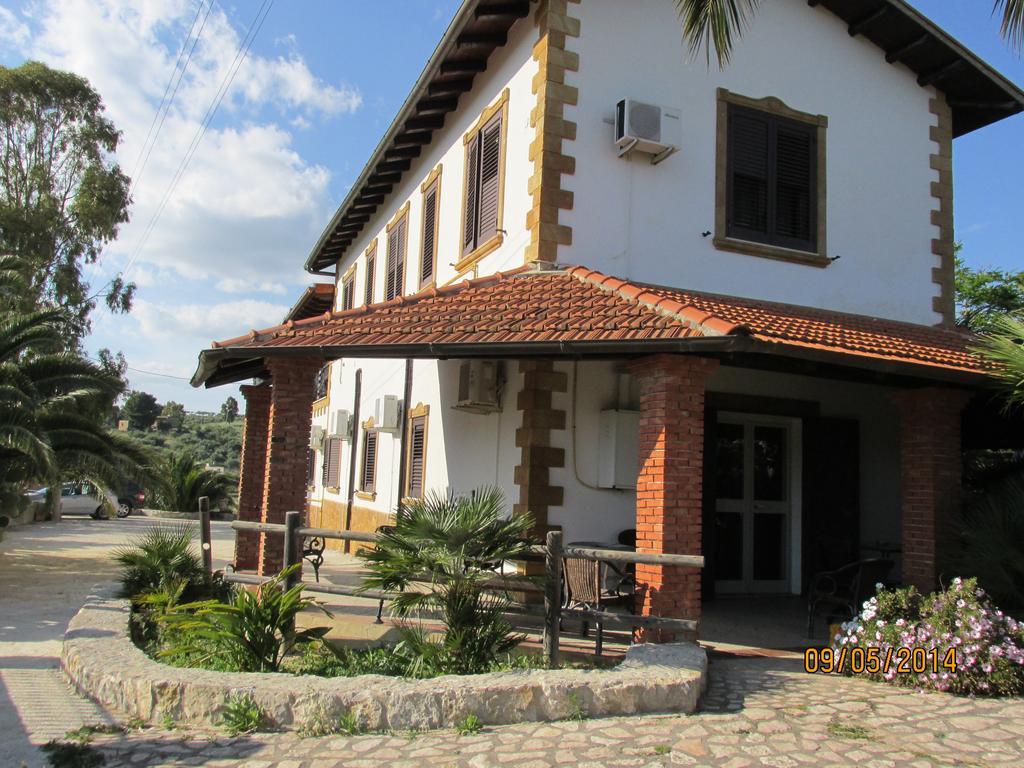 Agriturismo Reggia Saracena Agrigent Exterior foto