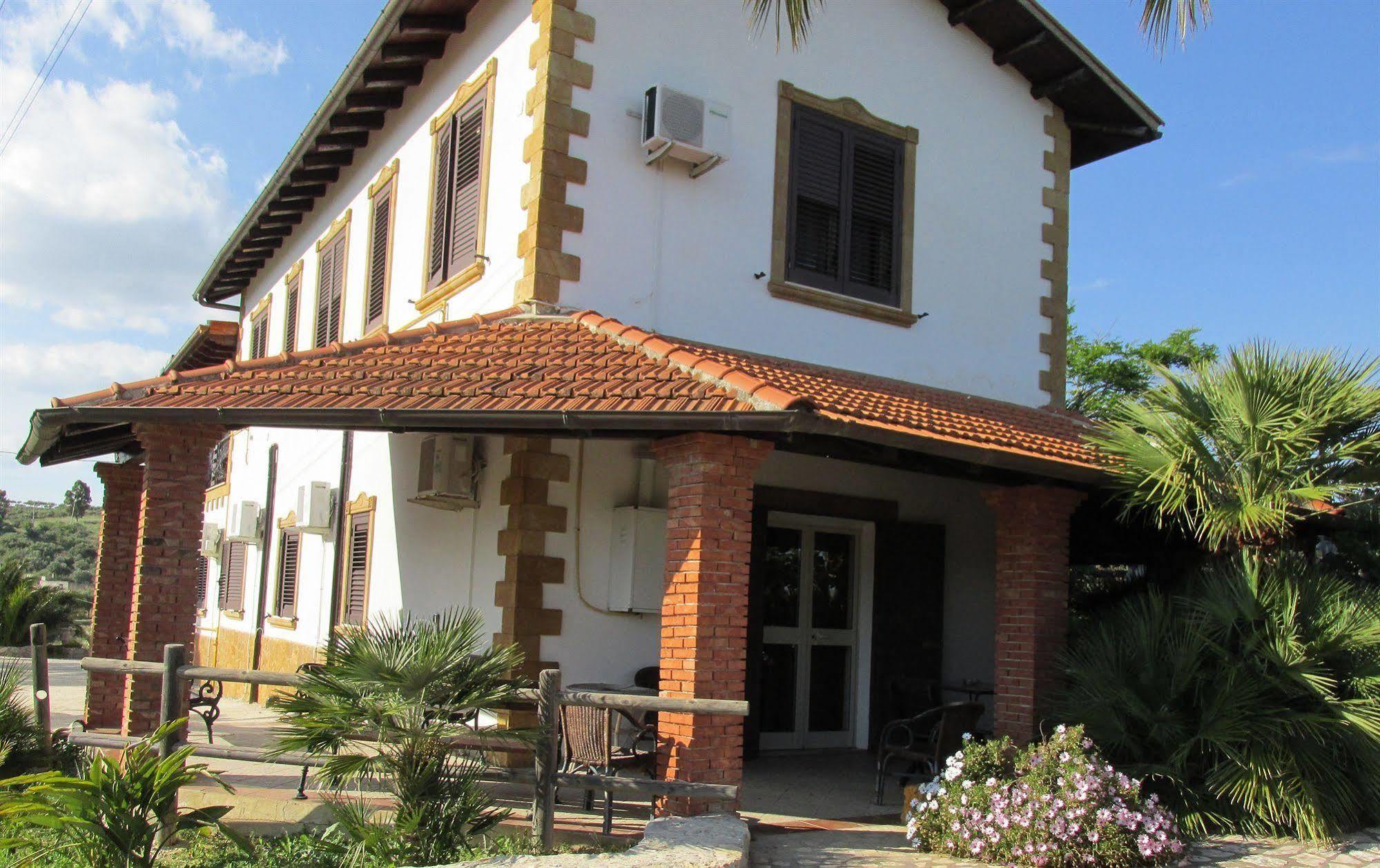 Agriturismo Reggia Saracena Agrigent Exterior foto