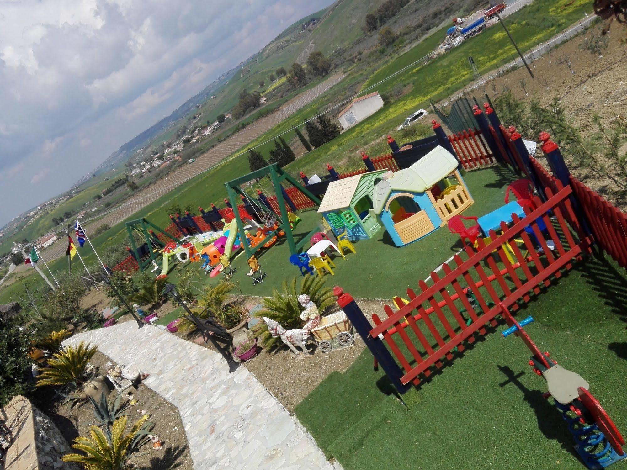 Agriturismo Reggia Saracena Agrigent Exterior foto