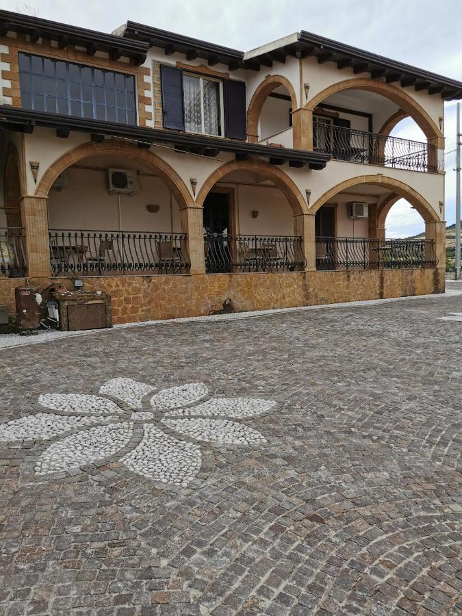 Agriturismo Reggia Saracena Agrigent Exterior foto